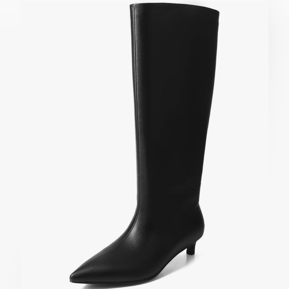 Black faux leather boots 7.5